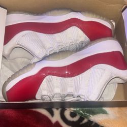 Air Jordan 11 Retro Low Bg