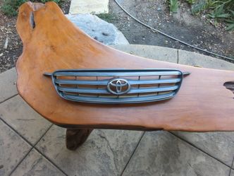 2003 Toyota Corolla S Grill OEM