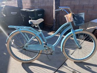 Huffy Nel Lusso Women's Cruiser Bike
