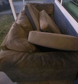 FREE FREE FREE USED COUCH SOFA