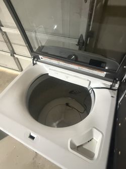 Maytag Wash machine 