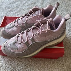Men Air Max (size 11.5)