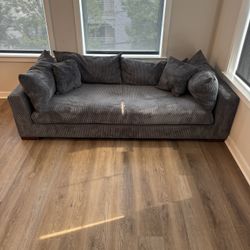 FREE SOFA 