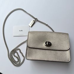 Coach Moto Optic Metallic Crossbody Bag with Chain Detail – Style 31938 EUC