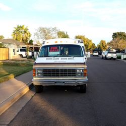 1980 Dodge Sportsman F30 Brougham RV
