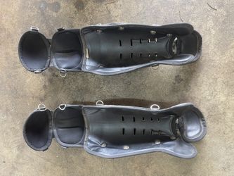 Youth Rawlings Shin Guards Used