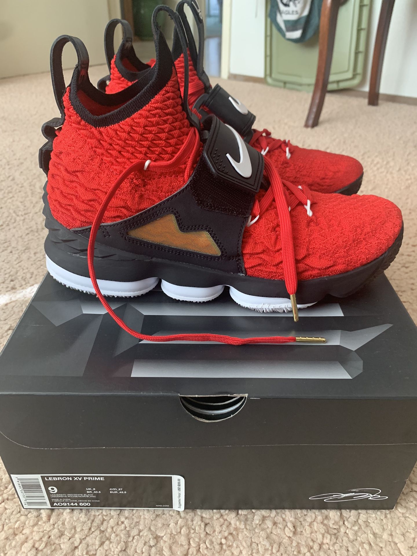 Nike LeBron 15 ‘Red Diamond Turf’ PE - US Men’s 9