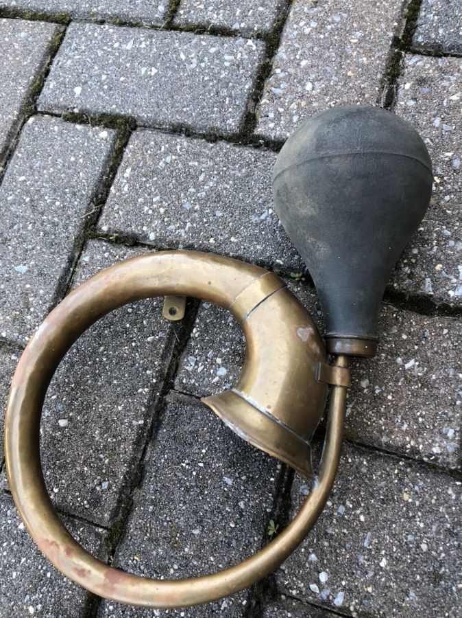 Antique Brass Car Horn