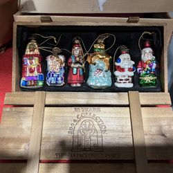 Collectible Christmas Ornaments 