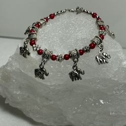 Silver Tone Bracelet With Elephant Charms (6)