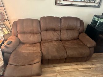 Free manual reclining couch