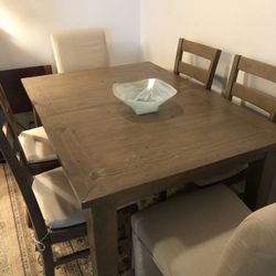 Haynes Dining room table