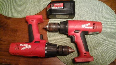 Milwaukee Power - Plus driver/drill, hammer drill and battery