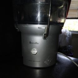 Breville Juicer