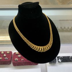FLAWLESS 10K NECKLACE