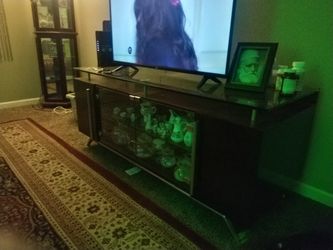 Tv Table Stand It's Free