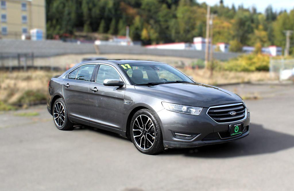 2017 Ford Taurus