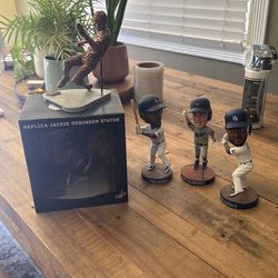 Dodgers bobble heads Jacky Robinson