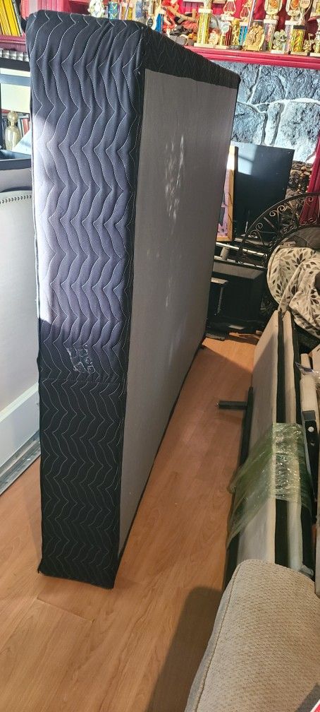 Free Brand New Queen Box Spring