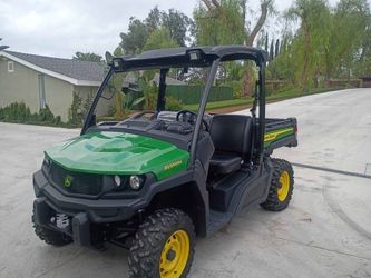 John Deere gator XUV 835M 4WD