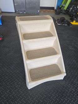 4-Step Plastic Pet Stairs