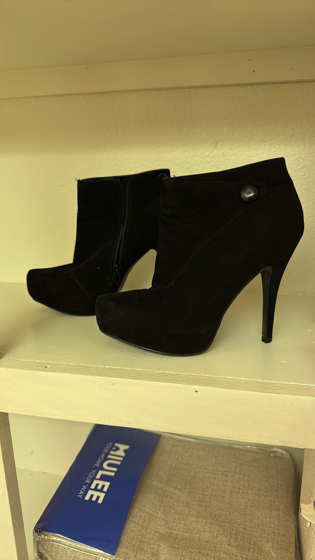 High Heel Boots Black Suede