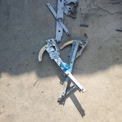 Chevelle/Elcamino Window Regulator S See Pictures Take All
