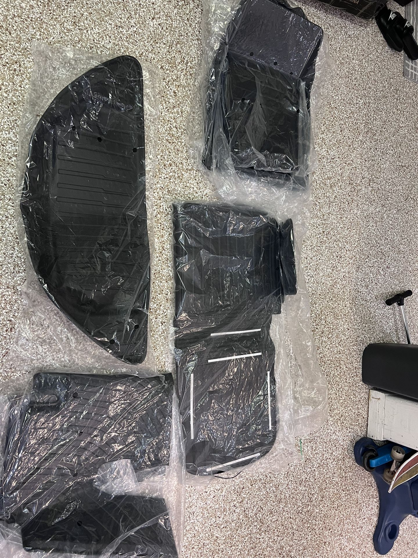 Tesla Model X Floor Mats (6 Seater) Full Set