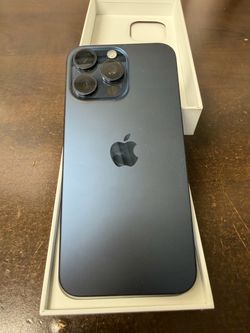 iPhone 15 Pro Max 256gb Blue unlocked