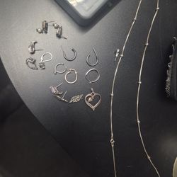 Silver Jewelry Necklace And Earrings 