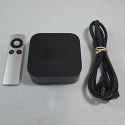 Apple tv 4the generation 64GB with apple  remote