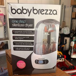 Baby Brezza Sterlizer and dryer