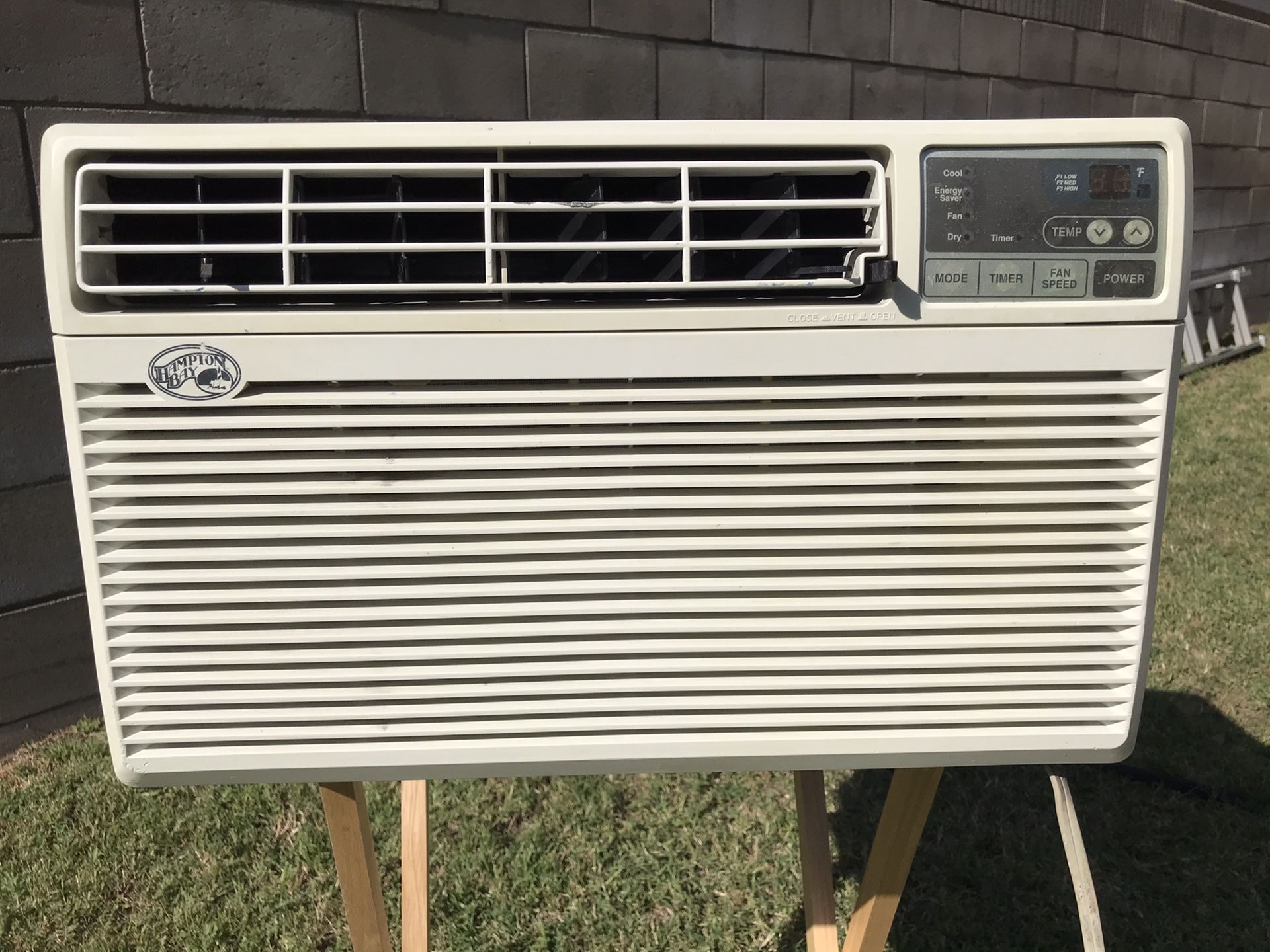 Hampton bay air conditioner 8000 btu deals
