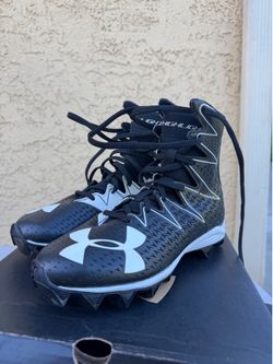 Football cleats