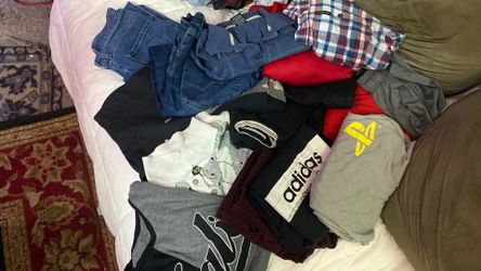 Random lot of used boys/teen clothing