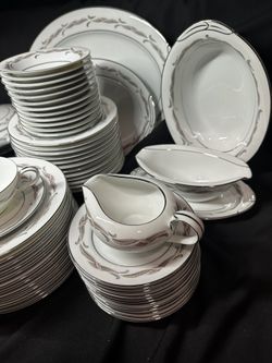 Noritake Gaylord Fine China Japan Service For 12 Guest. See All Photos