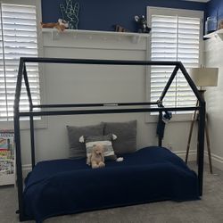 Twin Size Kids Bed