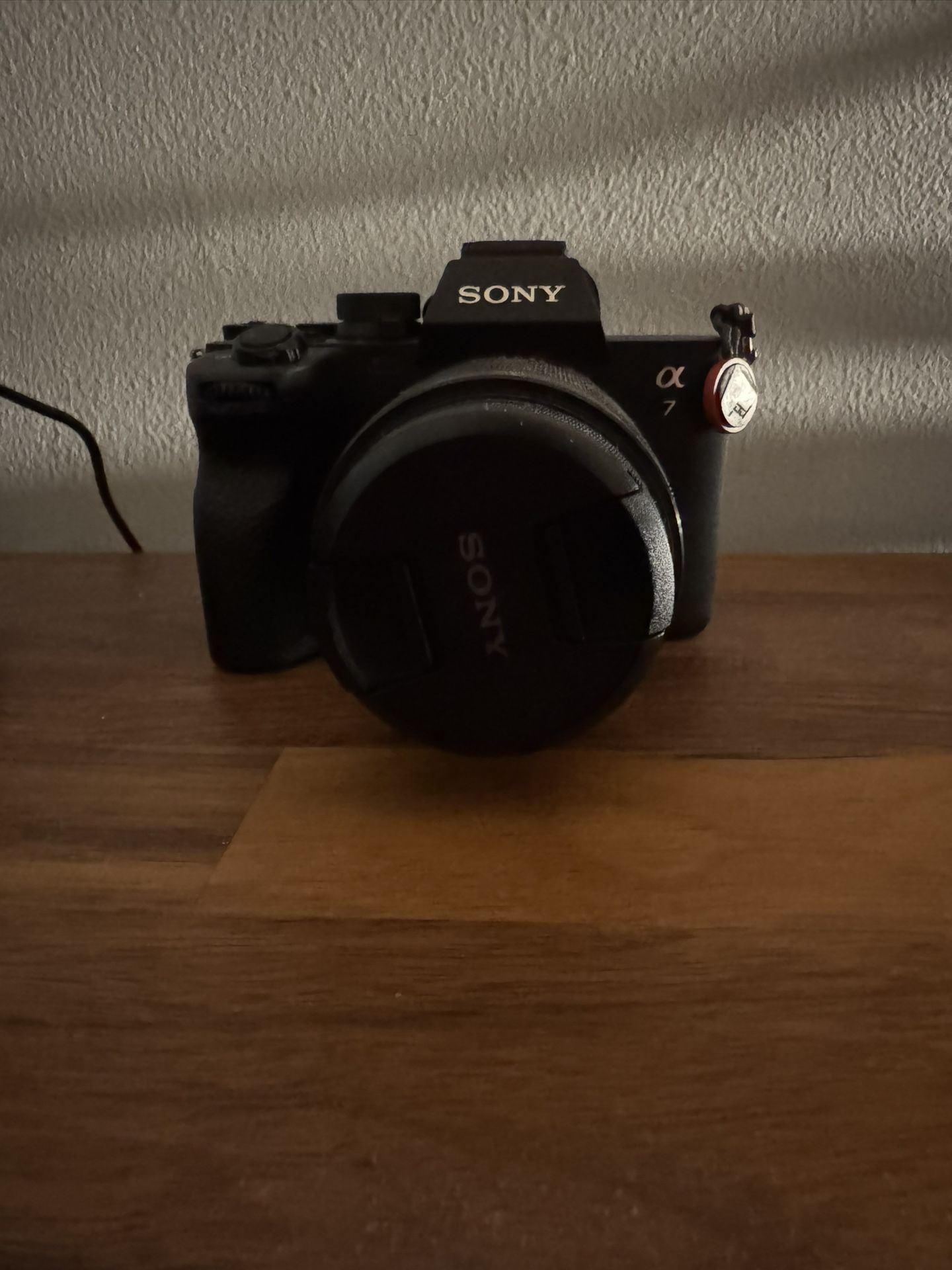 🎥 Sony A7IV Creator Bundle – 85mm GM + 35mm + Boxes – Mint Pro Setup