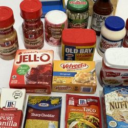 YURU  Mini Brands 20 Pc.