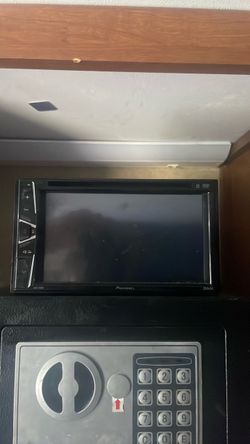 Pioneer AVH – 120BTCD DVD player head unit
