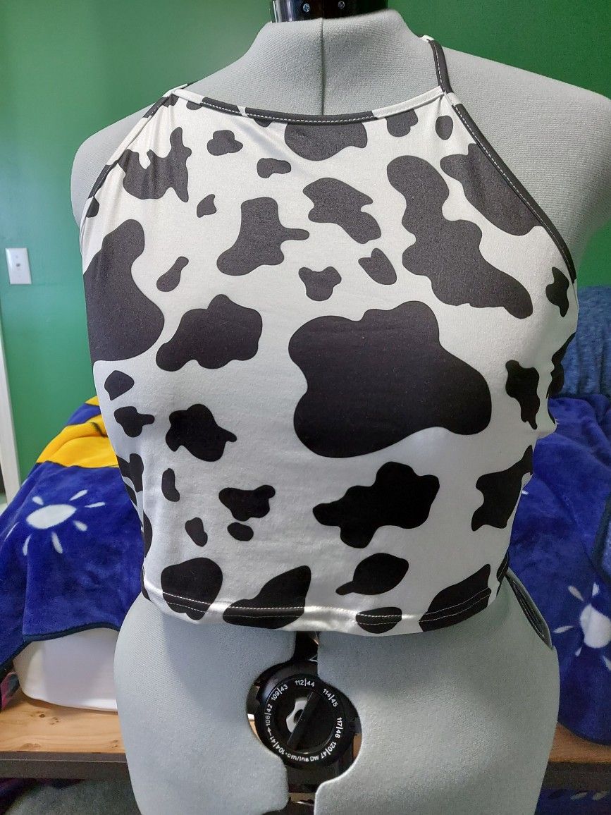 Size 20w-24w Cow Print Halter Crop Shirt