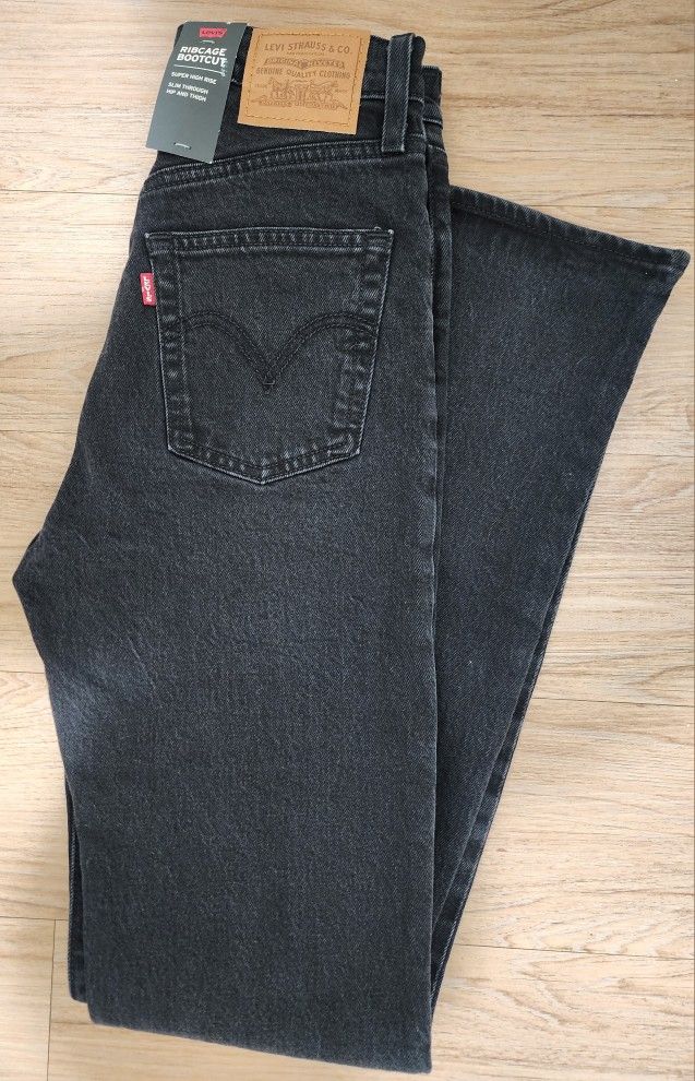 Womens Levis Ribcage Bootcut 