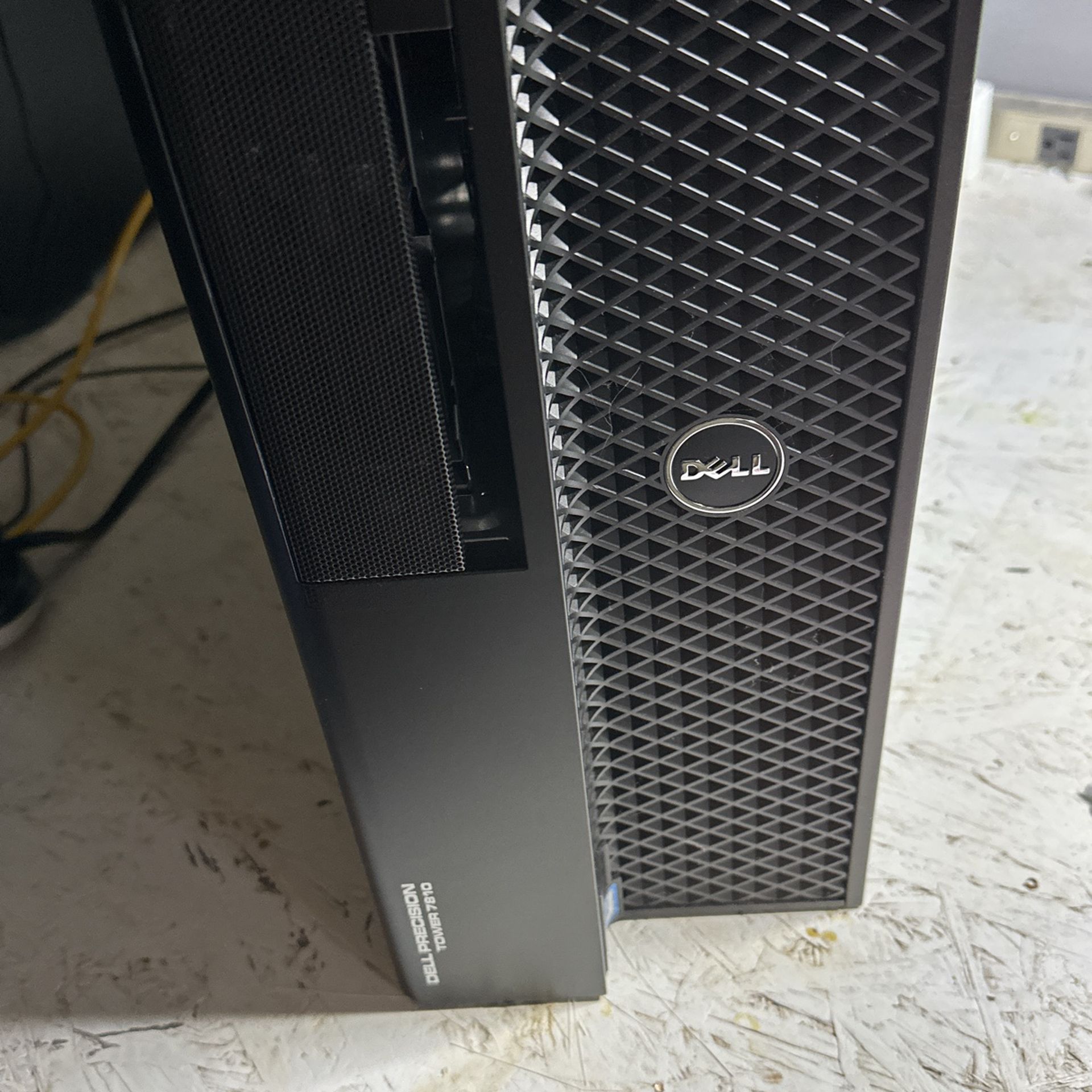 Dell T7810 2x E5-2660 V4 28c/56t, 96gb Ddr4 Ram