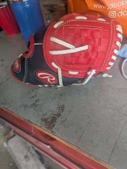 Youth glove