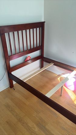 Twin bed frame