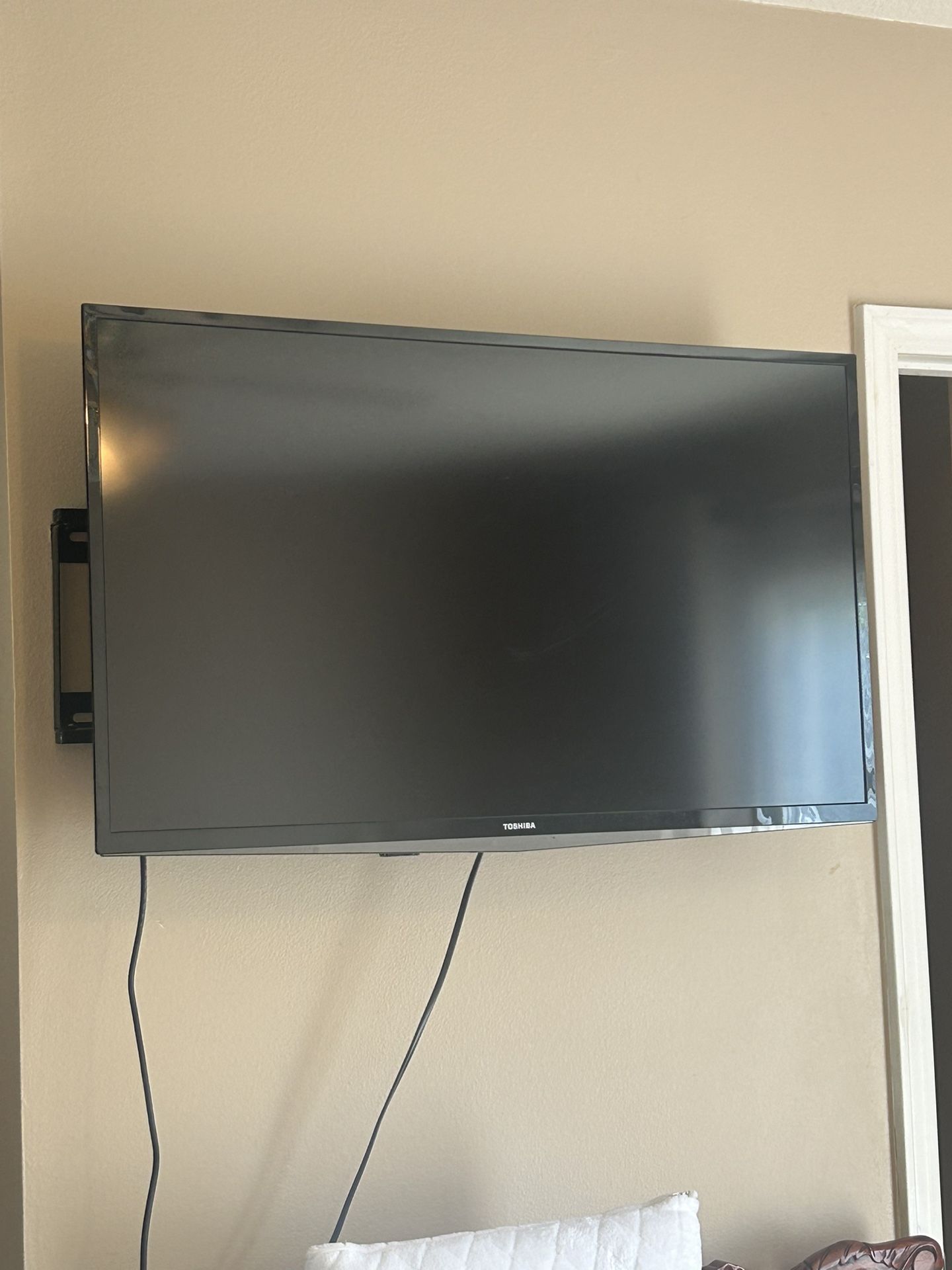 Tv For Sale! Open To Offers !