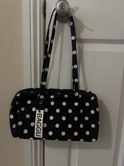 Baggu regular bowler black polkda dot UO exclusive