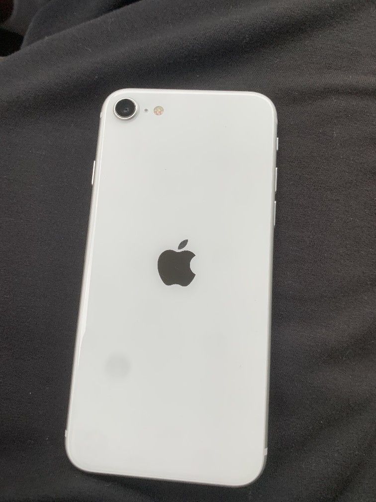 iPhone SE Unlocked 128GB