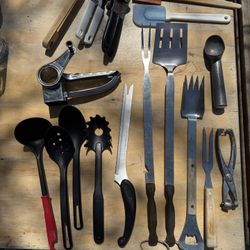 Cutco BBQ Set, Liquid Handle Ice Cream Scoop, Lots More