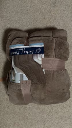 Velvet plush throw